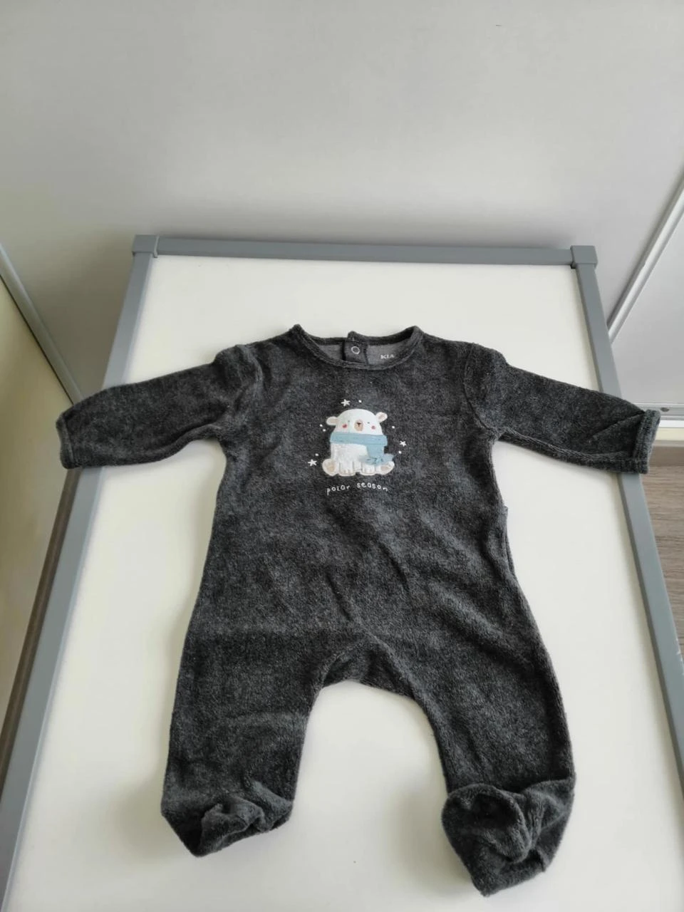 Pyjama en velours (Gris, polar season) 3 mois Kiabi